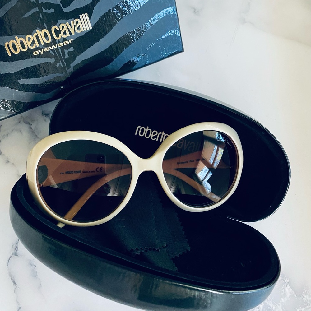 Roberto Cavalli Designer Sunglasses Cream Frame with Original Case